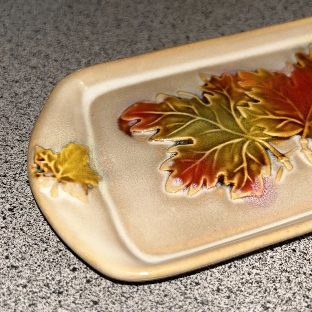 NWT Leaf Glazed Stoneware Trinket Tray by Willow Manor - Picture 4 of 11